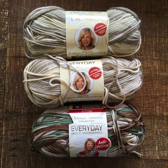 Premier Yarn Deborah Norville Everyday Soft Worsted ToastedMarshmellow Chocolate - Picture 1 of 2